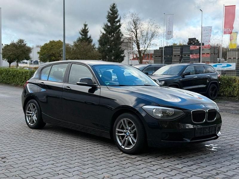 Gebraucht BMW 116 136 PS (100 kW) 2012 Schwarz Kleinwagen