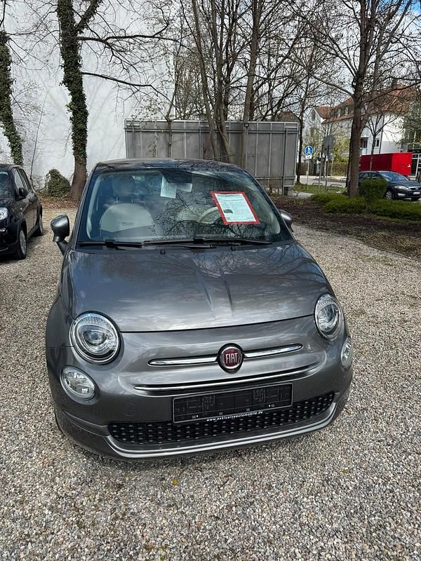 Grau Gebraucht 2020 Fiat 500 Lounge Kleinwagen | 11.499 € (Fairer Preis) - Bild 1/4