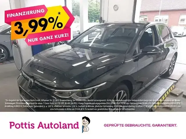 Gebraucht VW Golf VIII Active 150 PS (110 kW) 2023 Limousine