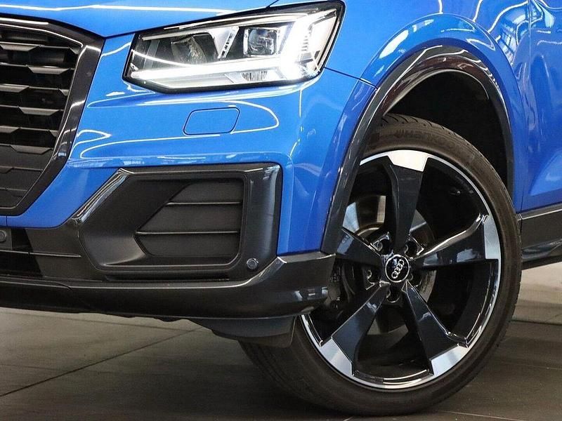 Gebraucht Audi Q2 Design 150 PS (110 kW) 2018 Blau SUV
