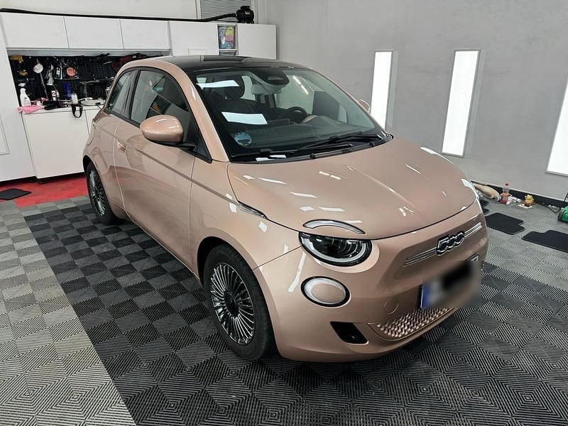 Gebraucht Fiat 500e Icon 86 kW (118 PS) 2022 Gold Kleinwagen