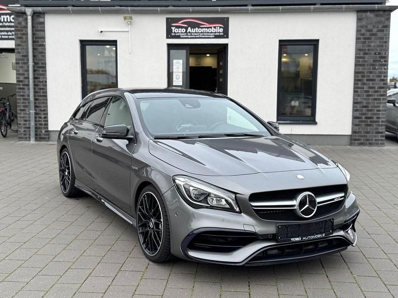 Grau Gebraucht 2017 Mercedes CLA45 AMG Shooting Brake AMG Kombi | 29.450 € (Fairer Preis) - Bild 1/4