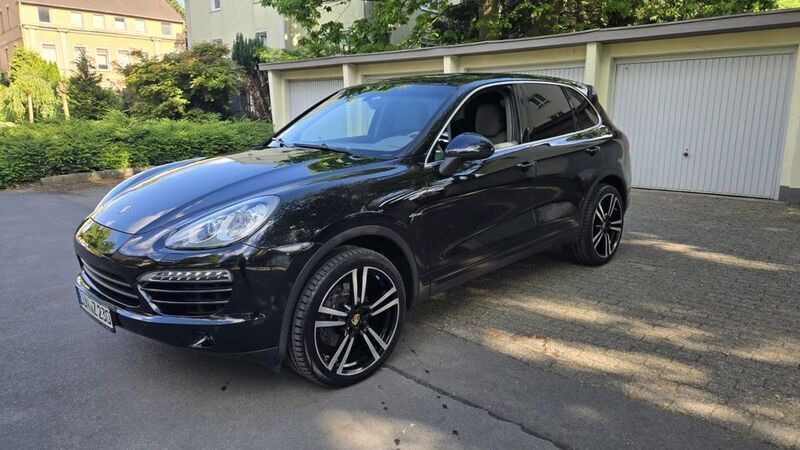 Schwarz Gebraucht 2013 Porsche Cayenne SUV | 17.999 € (Superpreis) - Bild 1/4