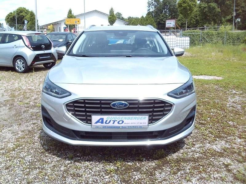 Gebraucht Ford Focus Titanium 155 PS (114 kW) 2025 Polarsilber metallic Kombi