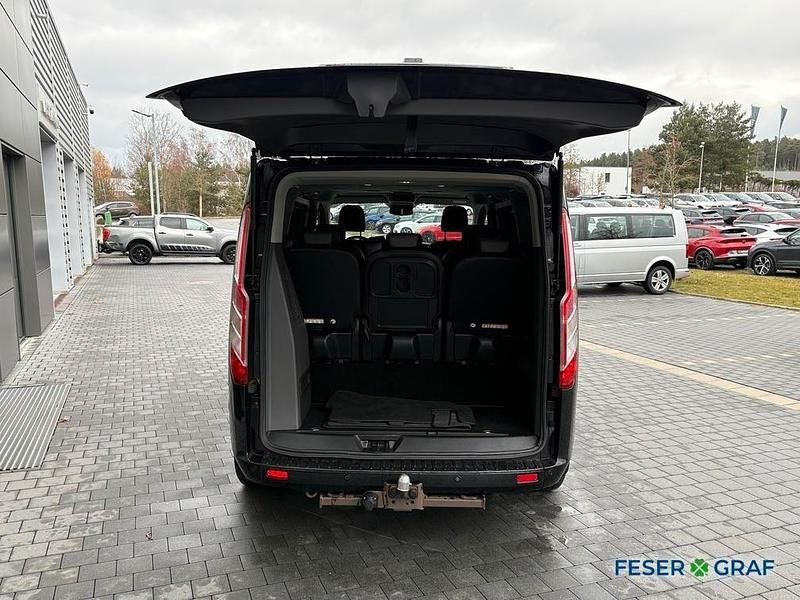 Gebraucht Ford Transit Tourneo Titanium 170 PS (125 kW) 2019 Schwarz Van / Kleinbus