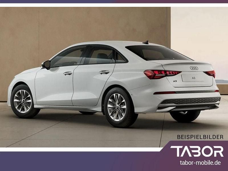 Neu Audi A3 Sport 116 PS (85 kW) 2025 Weiß Limousine