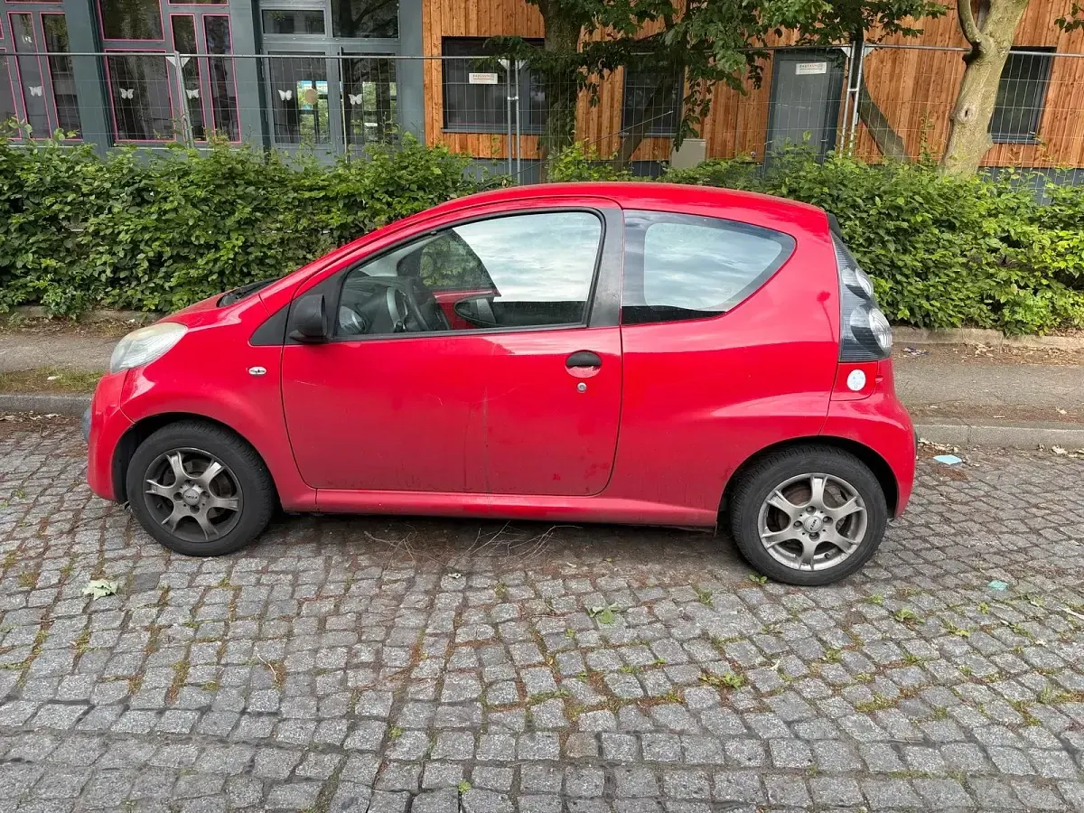 Gebraucht Citroën C1 Advance 85 PS (62 kW) 2008 Rot Kleinwagen