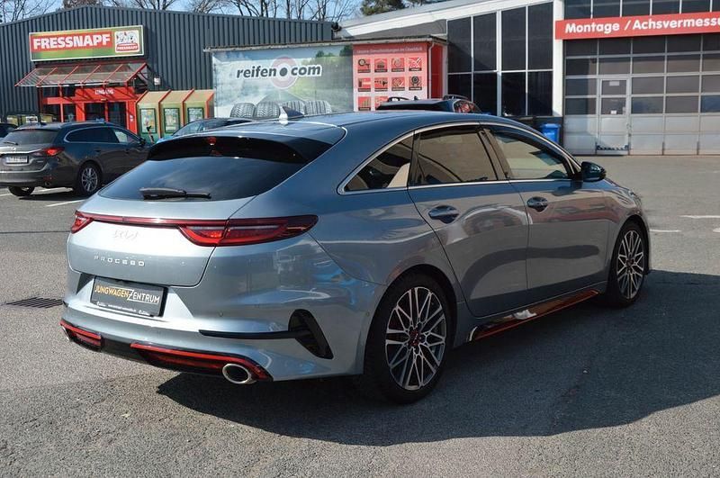 Gebraucht Kia ProCeed 204 PS (150 kW) 2022 Silber Kombi