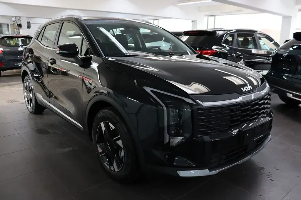 Neu Kia Sportage 150 PS (110 kW) 2025 Schwarz SUV