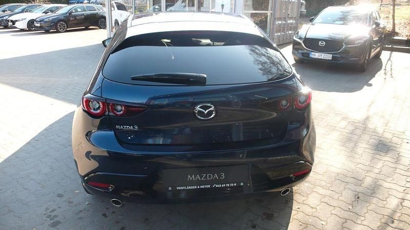 Neu Mazda 3 Nagisa 140 PS (102 kW) 2026 Deep crystal blue Limousine