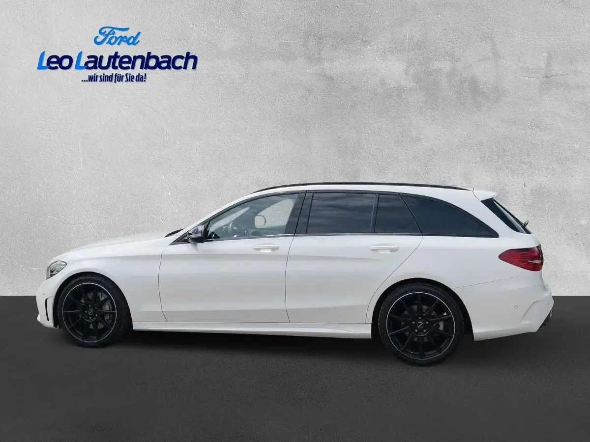 Gebraucht Mercedes C300 AMG line 245 PS (180 kW) 2020 Diamantweiss Kombi