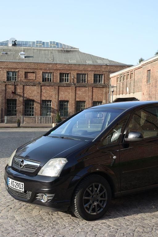 Gebraucht Opel Meriva Innovation 105 PS (77 kW) 2009 Schwarz Van / Kleinbus
