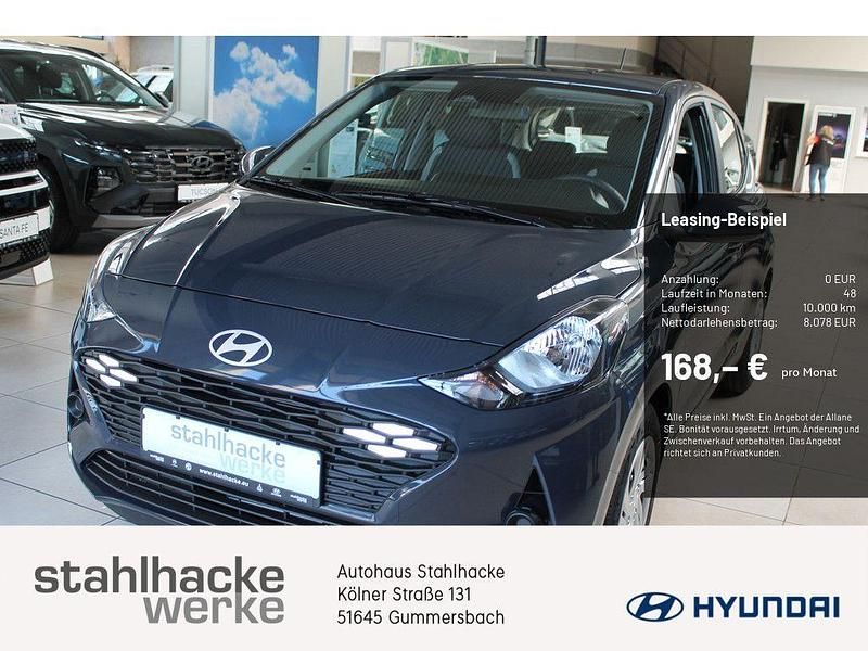 Grau Neu 2025 Hyundai i10 Select Kleinwagen | 15.990 € (Fairer Preis) - Bild 1/4