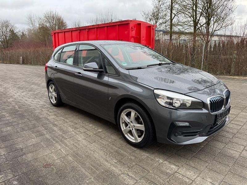 Gebraucht BMW 225 Advantage 136 PS (100 kW) 2018 Grau Kombi