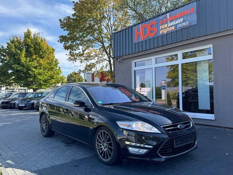 Schwarz Gebraucht 2012 Ford Mondeo Titanium Limousine | 5.999 € (Teuer) - Bild 1/4