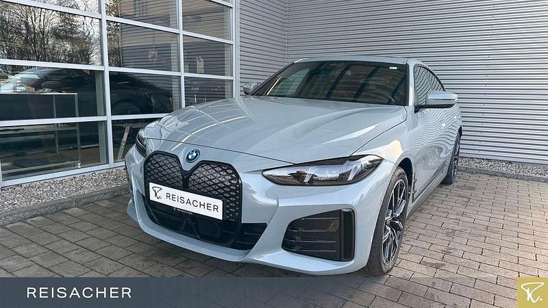 Neu BMW i4 Performance 250 kW (340 PS) 2026 Grau Limousine