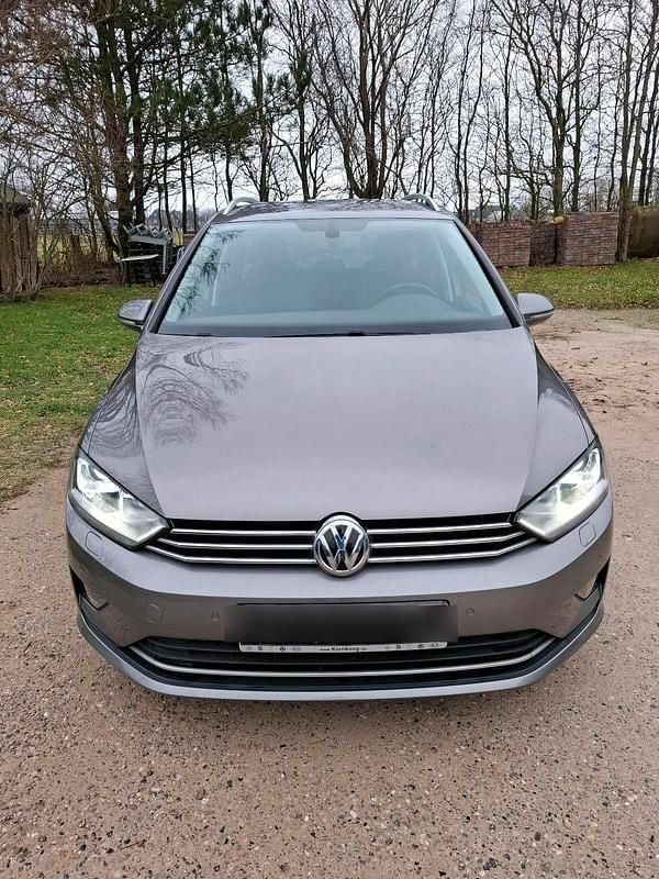 Gebraucht VW Golf VII Highline 125 PS (91 kW) 2017 Kombi