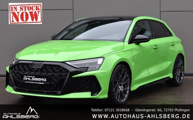 Kemoragrau Neu 2025 Audi RS3 Sport Kleinwagen | 69.900 € - Bild 1/4