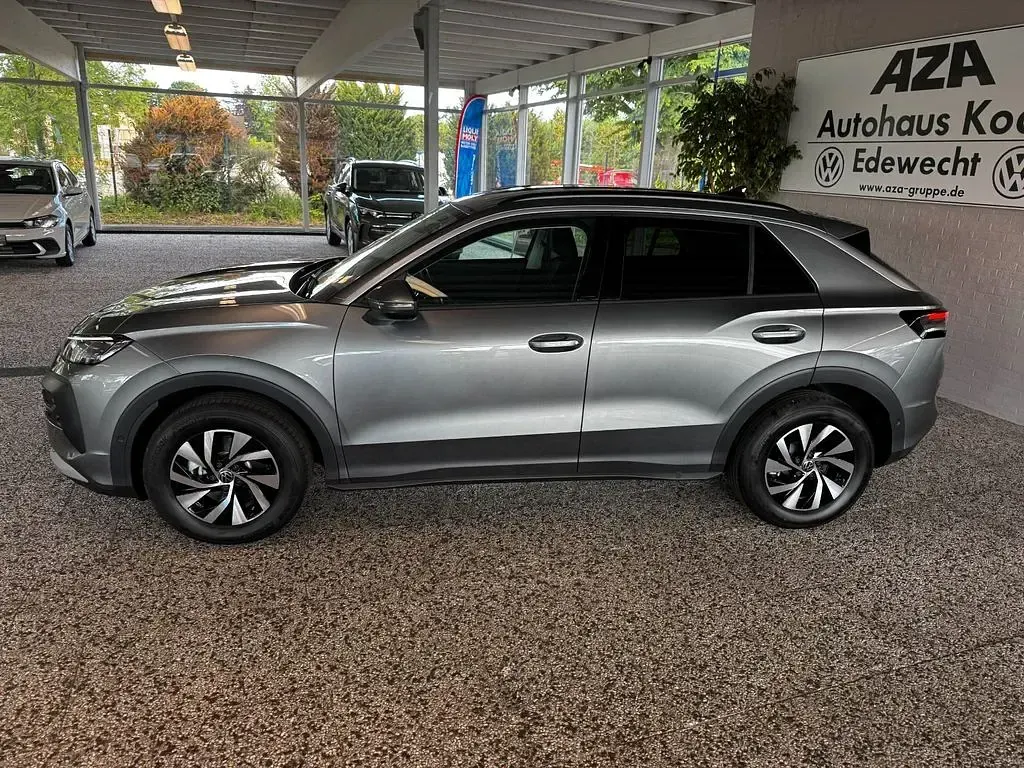 Neu VW T-Roc Life 116 PS (85 kW) 2026 Grau SUV