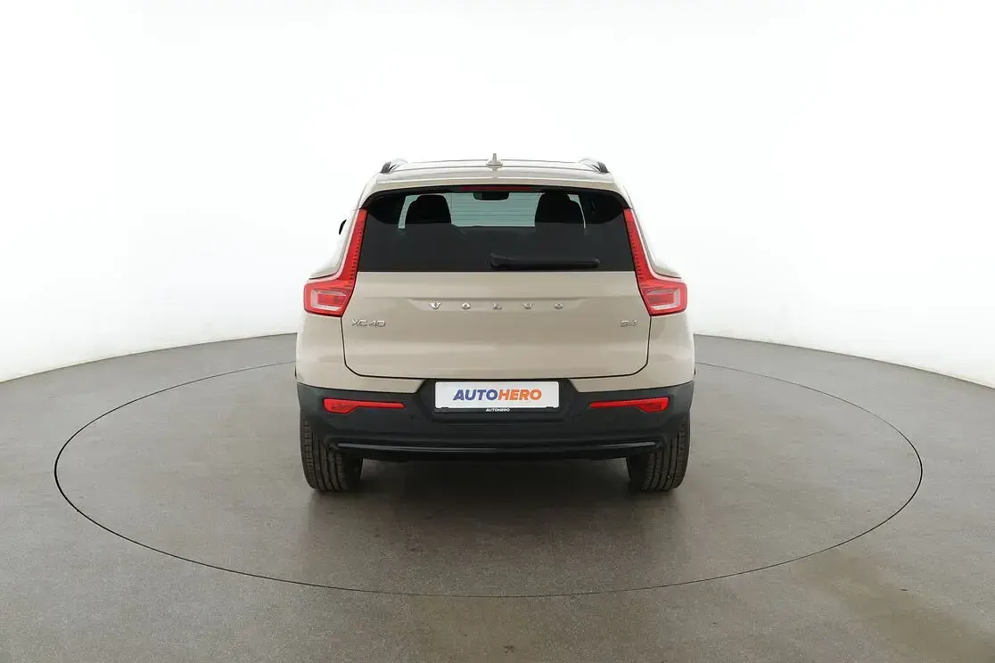 Gebraucht Volvo XC40 Ultra 197 PS (144 kW) 2024 Braun SUV