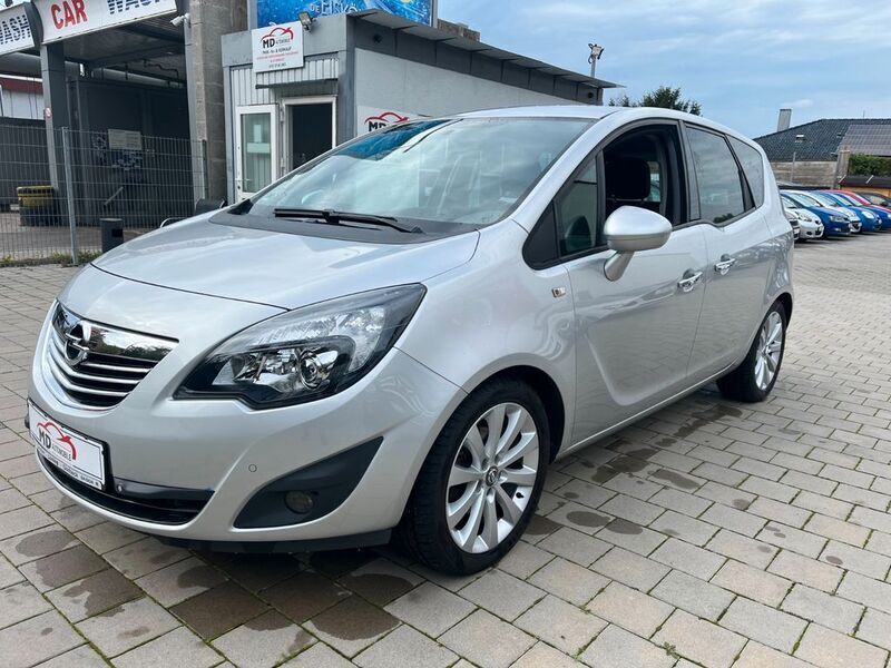 Silber Gebraucht 2010 Opel Meriva Innovation Van / Kleinbus | 3.999 € (Teuer) - Bild 1/4