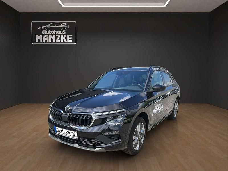 Schwarzmagic perleffekt Gebraucht 2024 Skoda Kamiq Selection SUV | 30.990 € (Teuer) - Bild 1/4