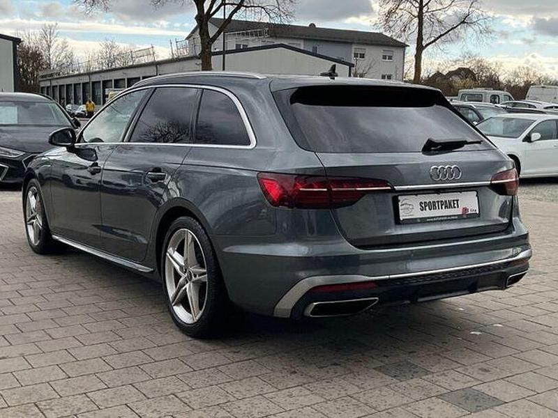Gebraucht Audi A4 S-Line 204 PS (150 kW) 2022 Grau Limousine