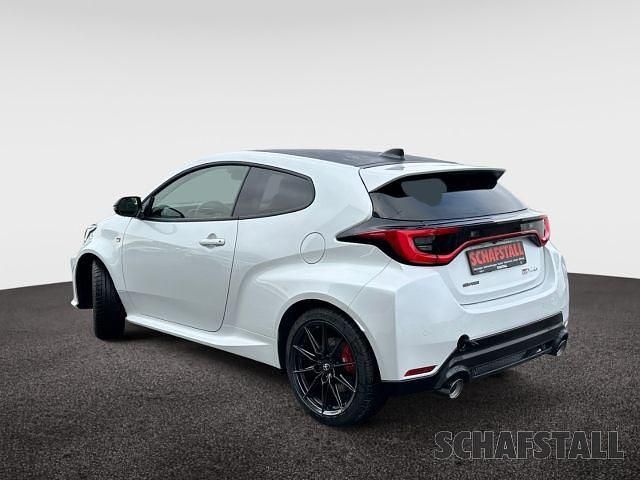 Gebraucht Toyota Yaris 280 PS (205 kW) 2024 Silber (palladiumsilber metallic) Coupé