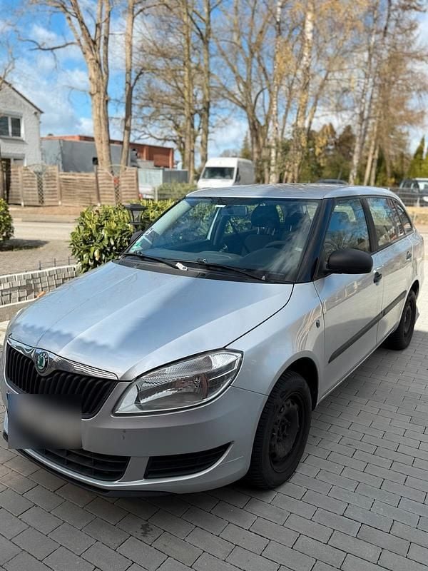 Gebraucht Skoda Fabia 90 PS (66 kW) 2011 Silber Kombi
