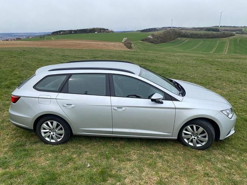 Gebraucht Seat Leon ST Reference 110 PS (80 kW) 2015 Silber Kombi