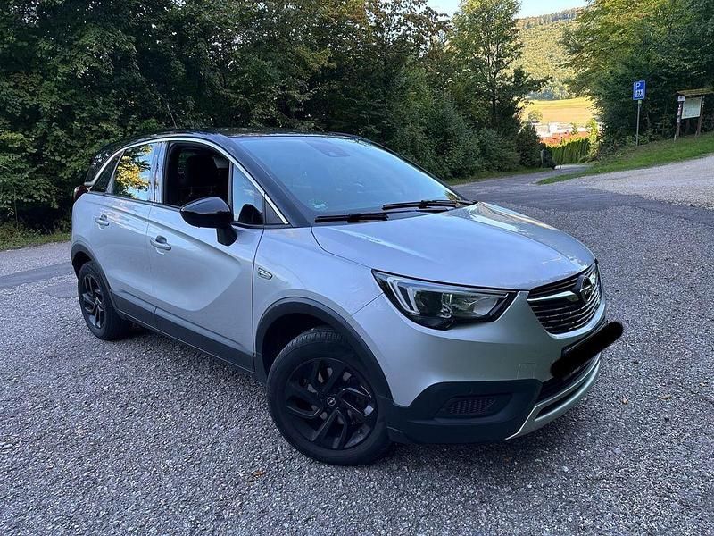 Silber Gebraucht 2018 Opel Crossland Design Edition SUV | 11.800 € (Fairer Preis) - Bild 1/4