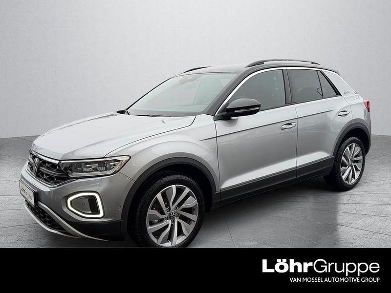 Neu VW T-Roc Goal 150 PS (110 kW) 2025 Silber SUV
