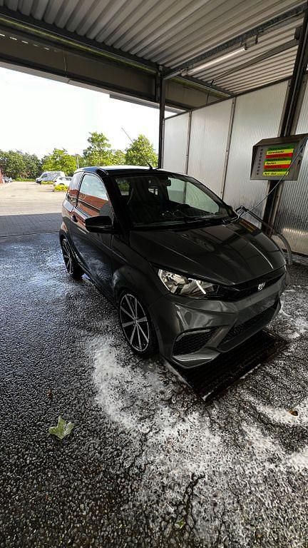 Grau Gebraucht 2021 Aixam City Kleinwagen | 11.900 € (Fairer Preis) - Bild 1/4