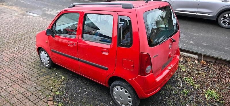 Gebraucht Opel Agila 60 PS (44 kW) 2003 Rot Van / Kleinbus