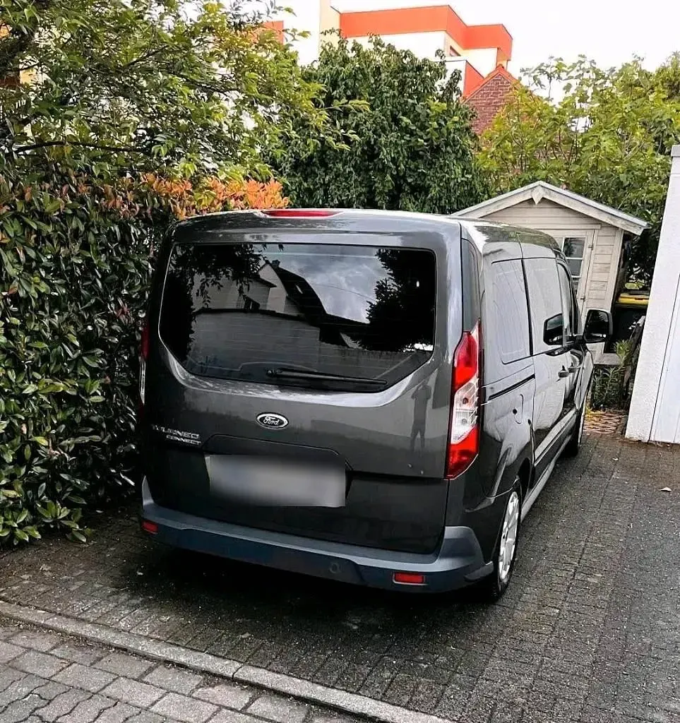 Gebraucht Ford Tourneo Connect 100 PS (73 kW) 2016 Grau Van / Kleinbus