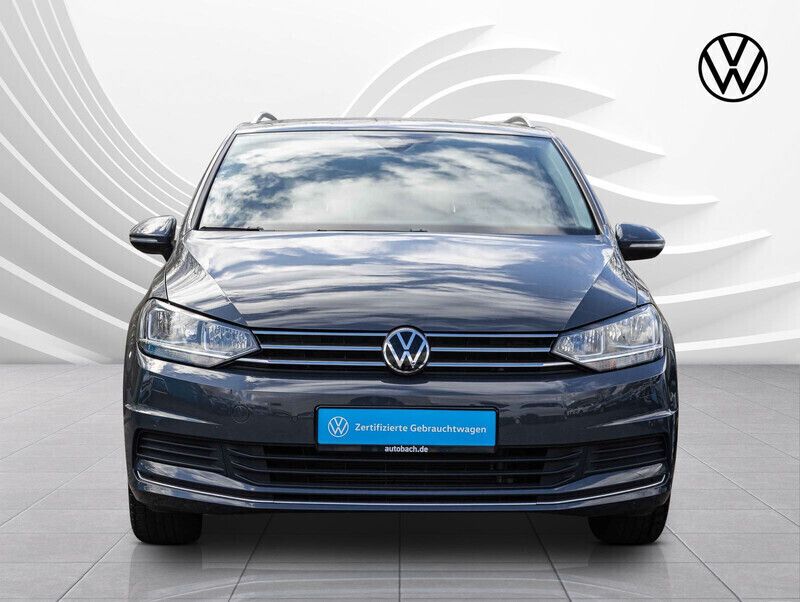 Gebraucht VW Touran Active 150 PS (110 kW) 2022 Grau (delfingrau metallic) Van / Kleinbus