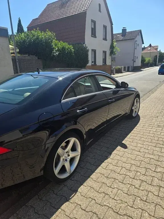 Gebraucht Mercedes CLS500 388 PS (285 kW) 2007 Schwarz Coupé