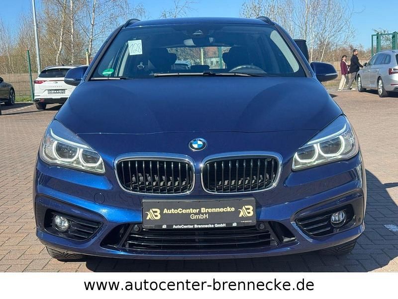 Second-hand BMW 220 Performance 192 CP (141 kW) 2017 Albastru Break