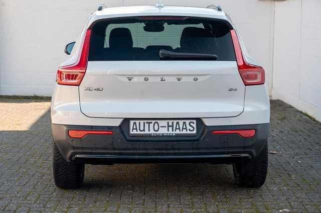 Gebraucht Volvo XC40 145 PS (106 kW) 2022 SUV