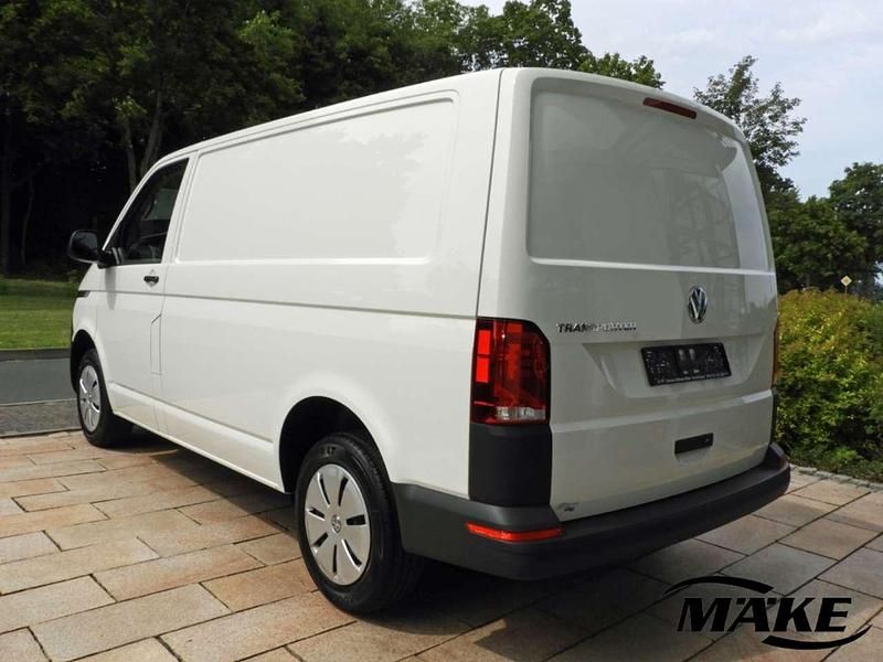 Gebraucht VW T6.1 110 PS (80 kW) 2024 Weiß Van