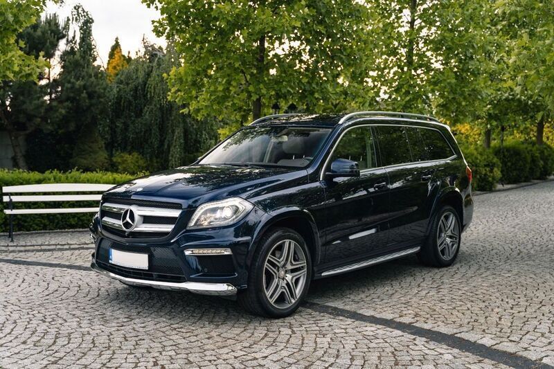 Blau Gebraucht 2013 Mercedes GL350 SUV | 33.087 € (Teuer) - Bild 1/4