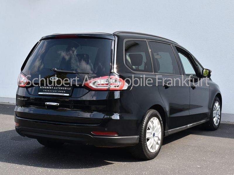 Gebraucht Ford Galaxy Trend 150 PS (110 kW) 2017 Schwarz Van / Kleinbus