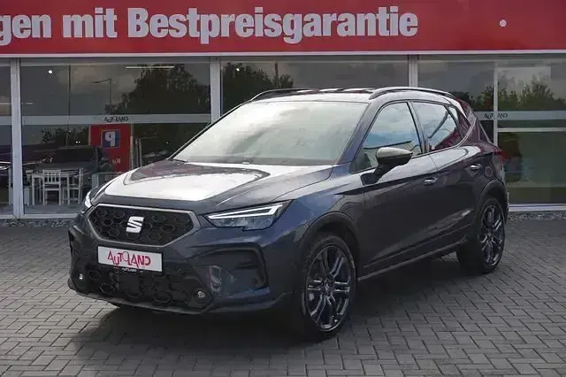 Neu Seat Arona FR 150 PS (110 kW) 2026 Grau SUV