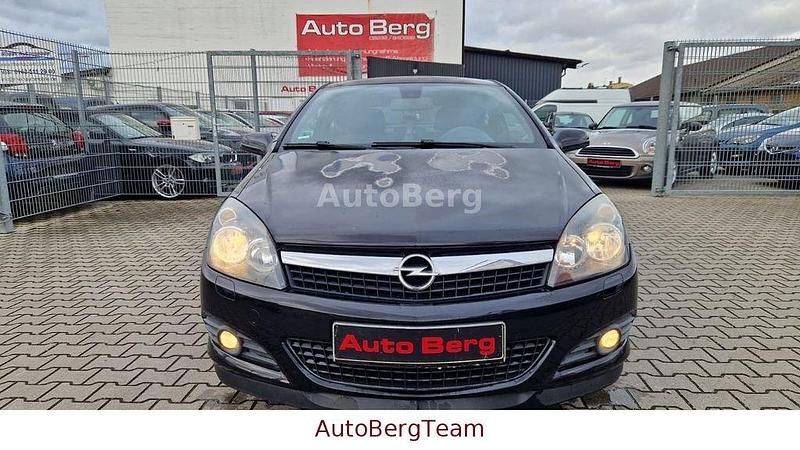 Gebraucht Opel Astra GTC 140 PS (102 kW) 2007 Schwarz Coupé