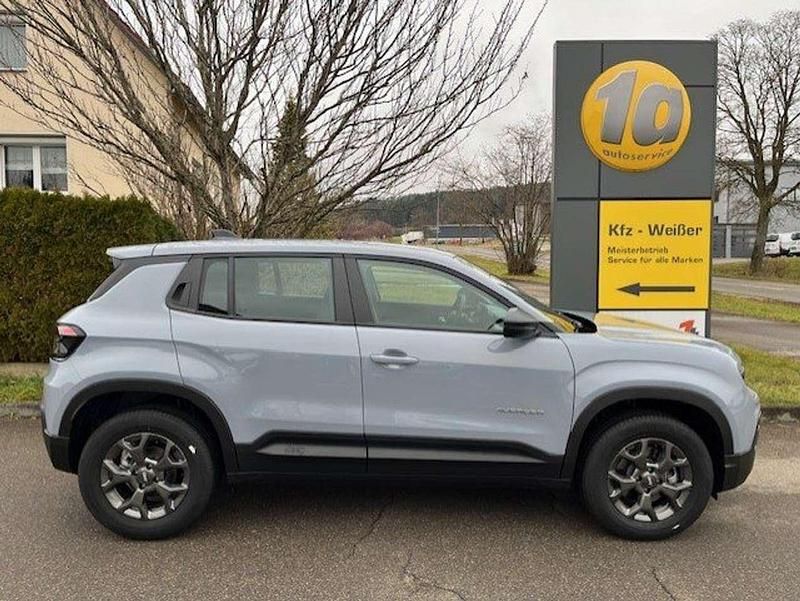 Gebraucht Jeep Avenger Longitude 110 PS (80 kW) 2025 Strom grey SUV