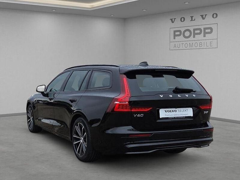 Gebraucht Volvo V60 Plus 355 PS (261 kW) 2024 Onyx black / metallic Kombi