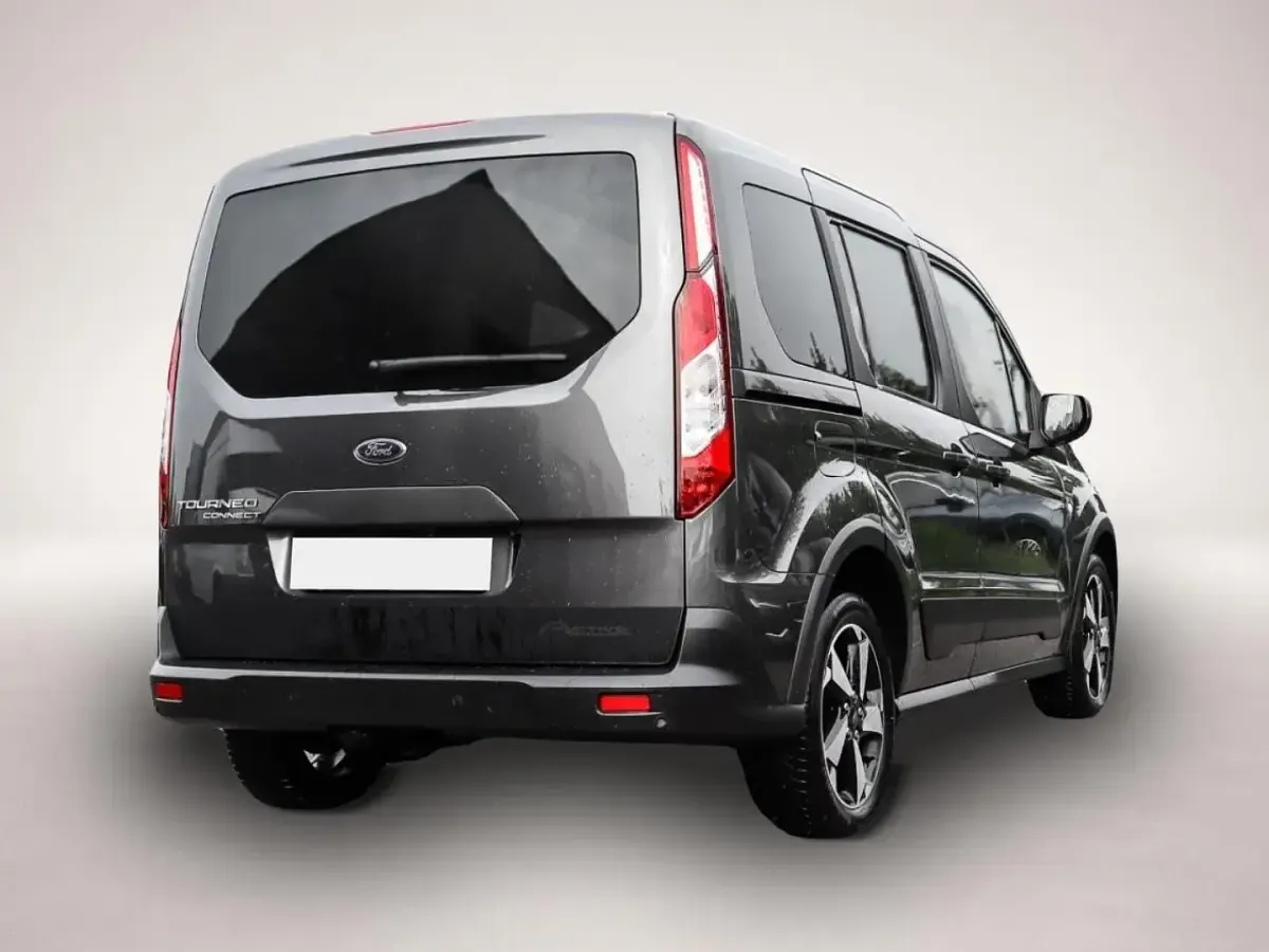 Gebraucht Ford Tourneo Connect Active 101 PS (74 kW) 2022 Manufacturer Van / Kleinbus