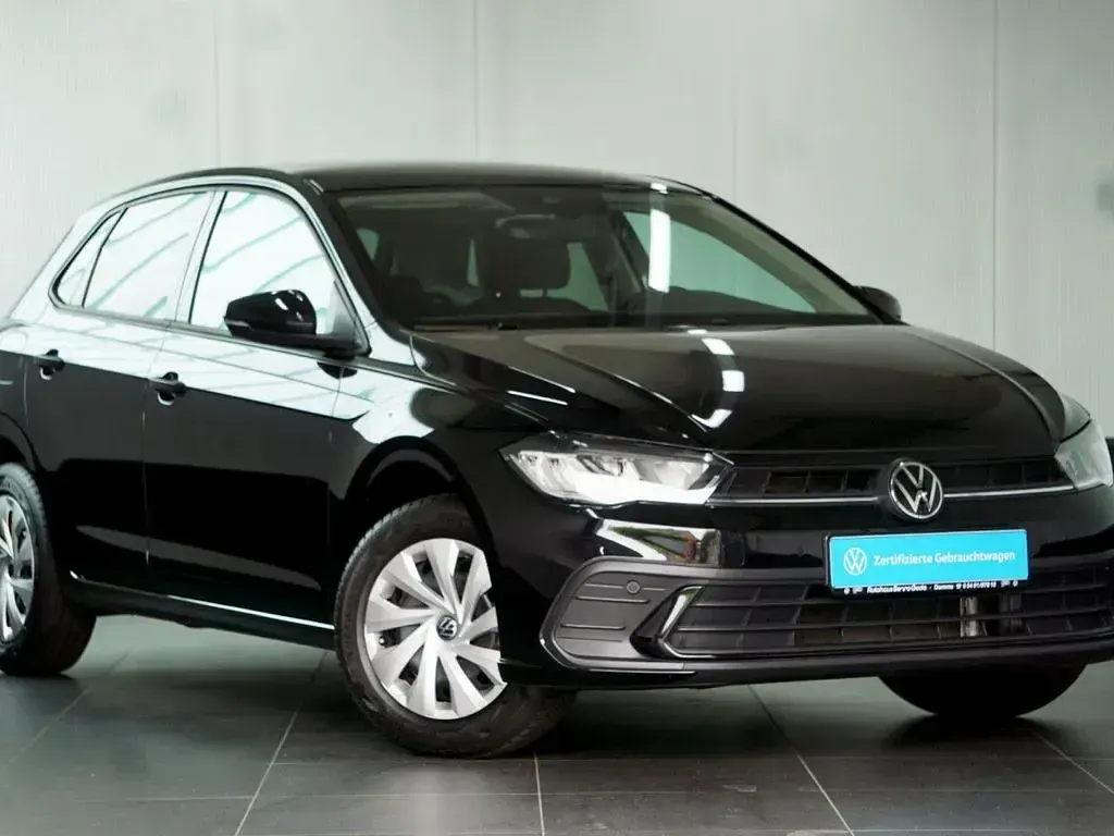 Gebraucht VW Polo Life 95 PS (69 kW) 2025 Schwarz Kleinwagen