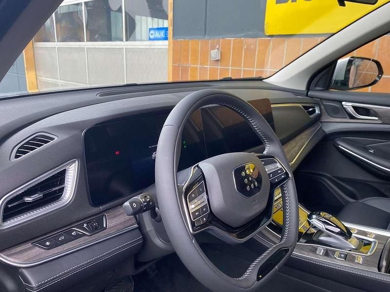 Gebraucht DFSK E5 177 PS (130 kW) 2025 Grau SUV