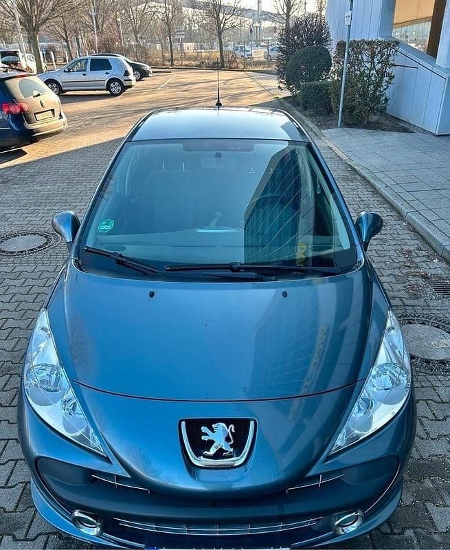 Grau Gebraucht 2007 Peugeot 207 Kleinwagen | 2.980 € (Guter Preis) - Bild 1/4